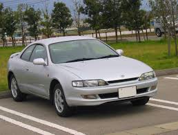 http://commons.wikimedia.org/wiki/File:Toyota_Curren_ST-206_1996_parking.jpg