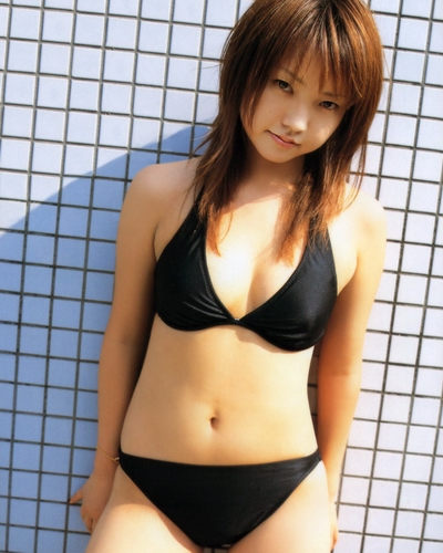 Abe Asami Bikini